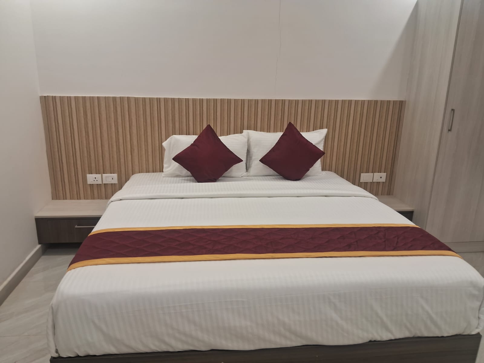 Single Bed Room Suite with Sleeper Sofa. at 7th Stay - Karaikudi in Karaikudi